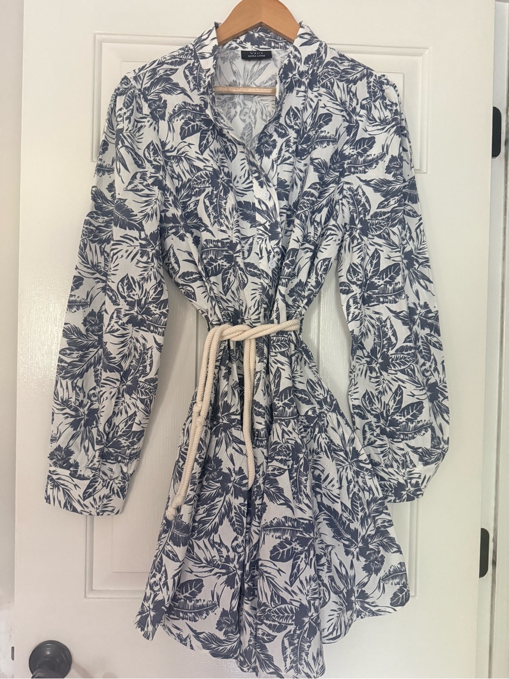 Vici White and Navy Leaf-Print Long Sleeve Shirt Dress